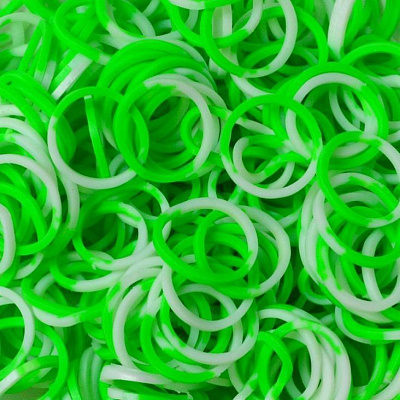 картинка Резиночки для плетения браслетов Rainbow Loom, зелёно-белые от магазина konik.ru