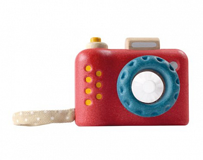 картинка Деревянная игрушка Plan Toys «Мой первый фотоаппарат» от магазина konik.ru
